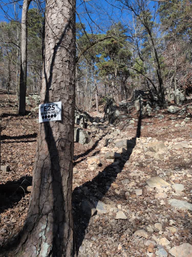 E25 Warn Hill